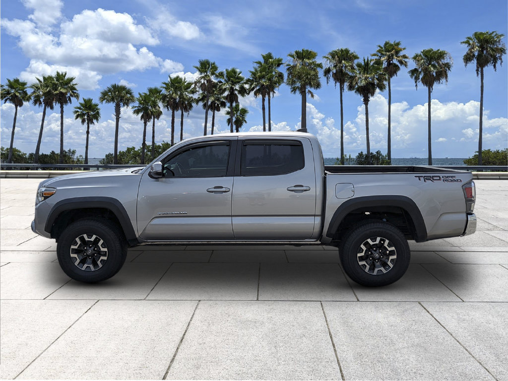 Used 2021 Toyota Tacoma TRD Off-Road RWD image 5