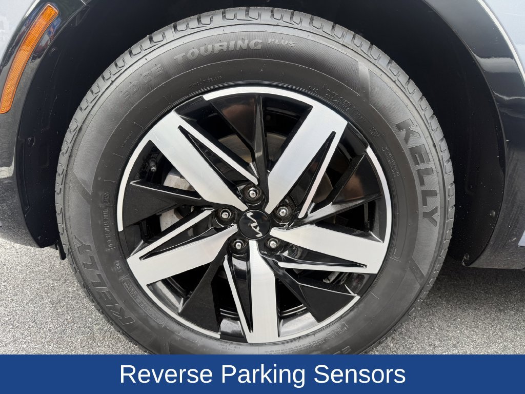 Used 2023 Kia Sorento EX w/ Panoramic Sunroof Package FWD image 8
