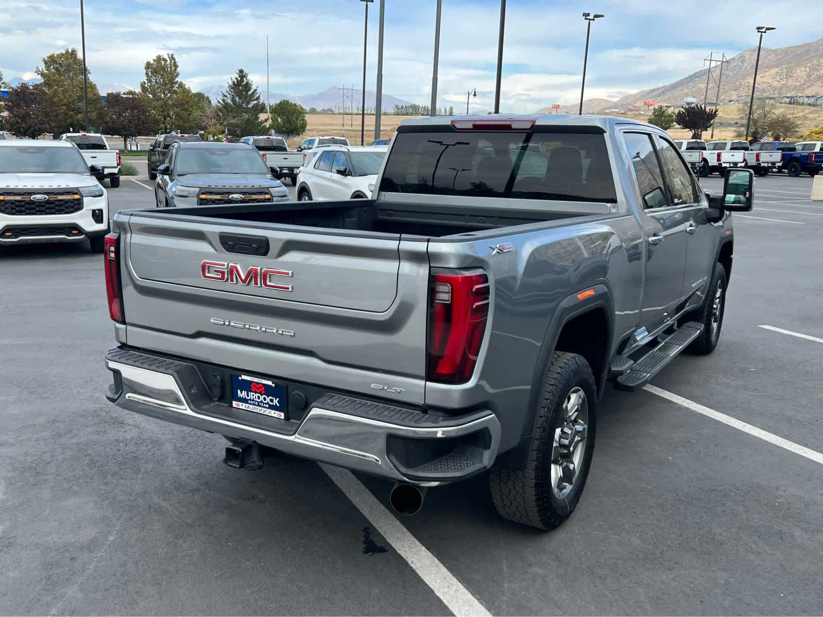 Used 2025 GMC Sierra 3500 SLT AWD/4WD image 8