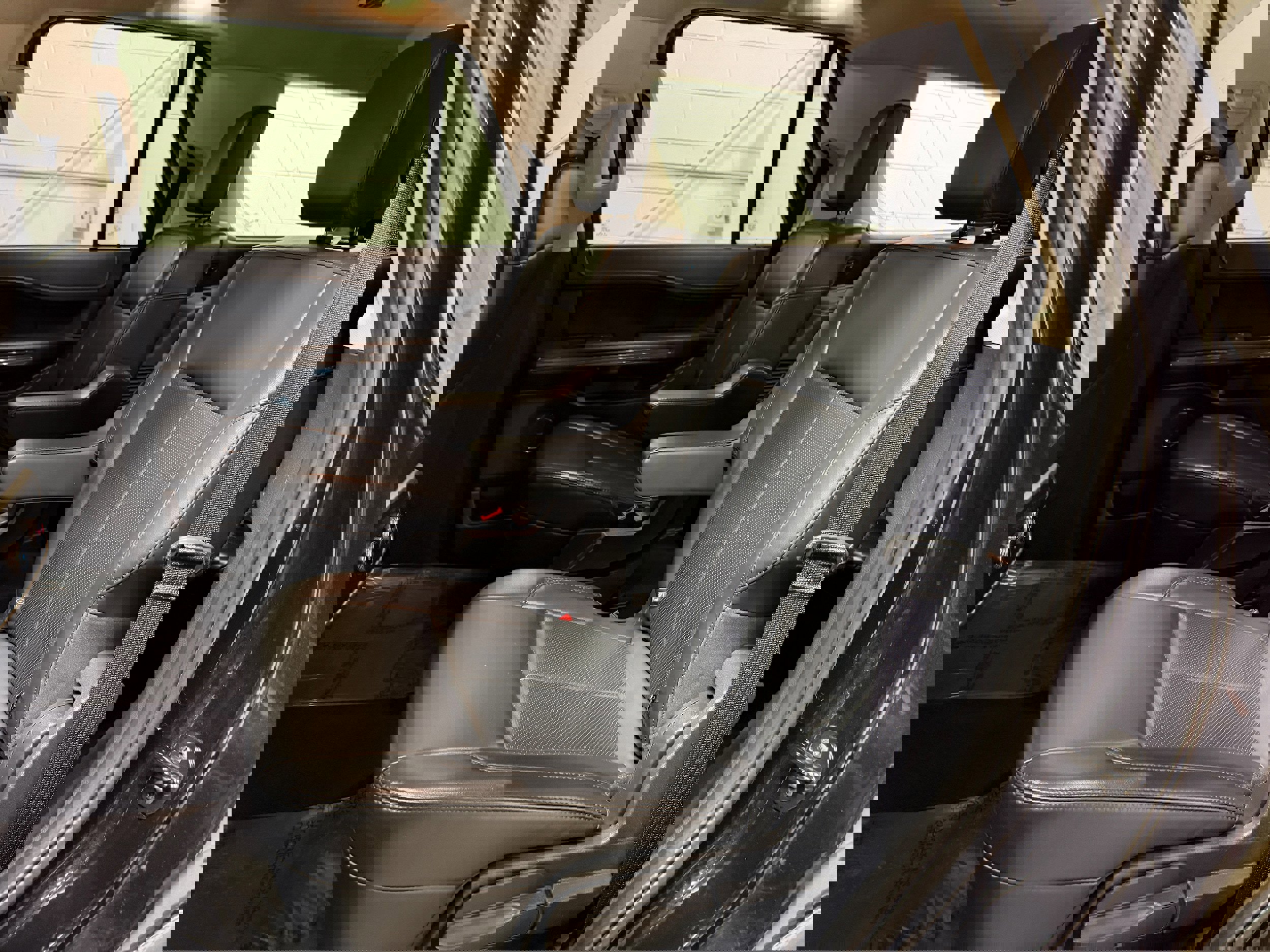 Certified 2024 Ford Expedition XLT image 14