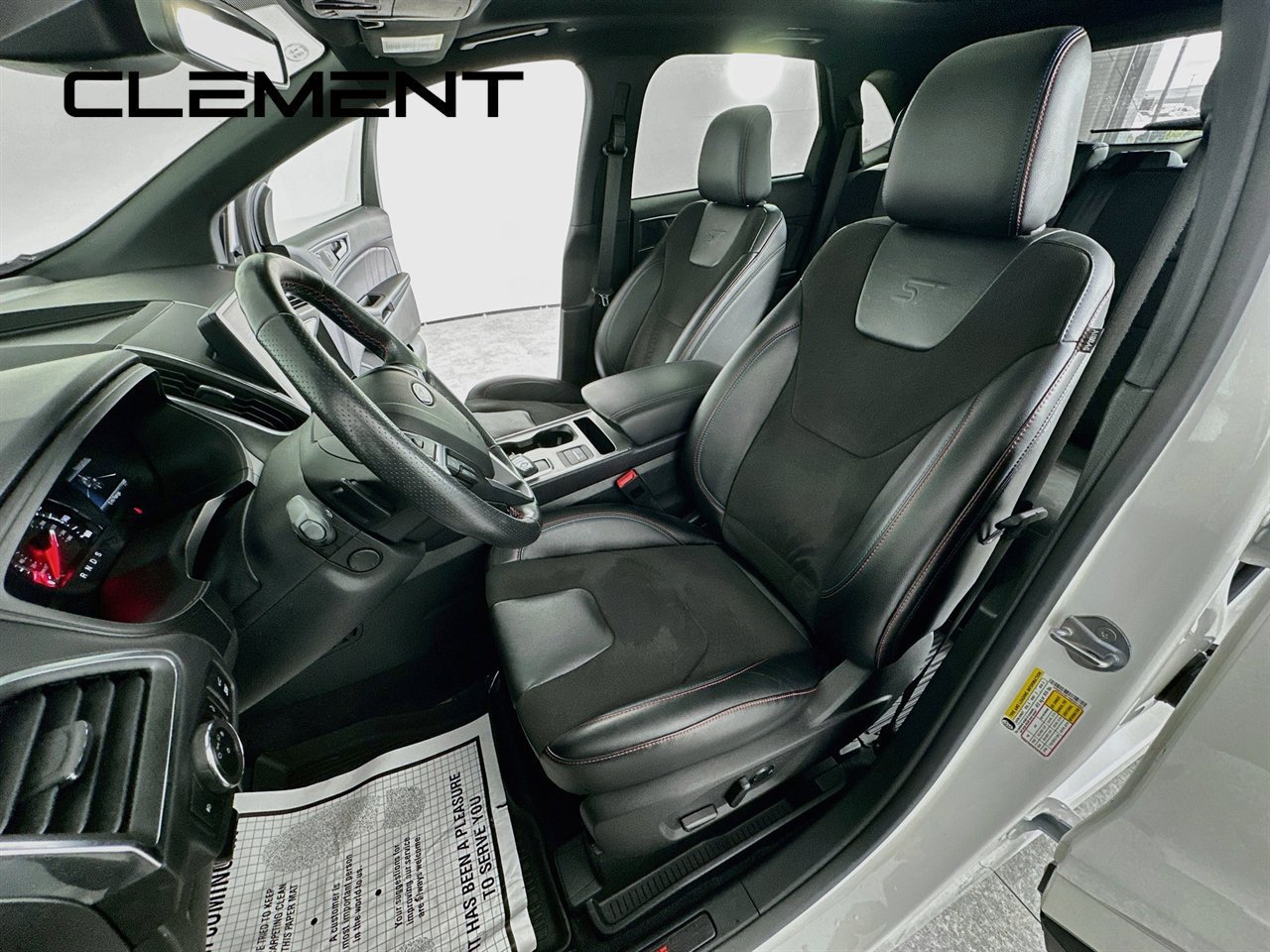 Certified 2024 Ford Edge ST w/ Equipment Group 401A AWD/4WD image 31