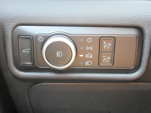 Certified 2024 Ford Explorer XLT w/ Equipment Group 202A AWD/4WD image 17