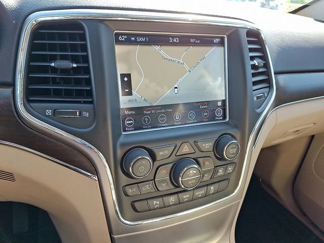 Used 2018 Jeep Grand Cherokee Limited image 24