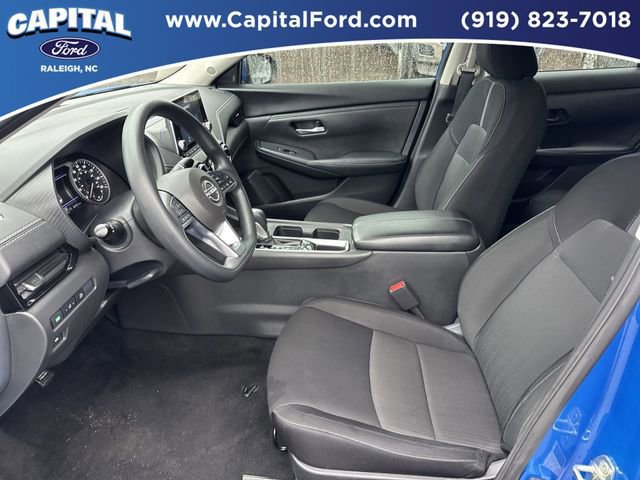 Used 2025 Nissan Sentra SV image 17