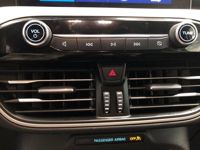 Certified 2022 Ford Escape SEL image 19