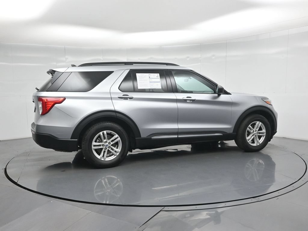 Certified 2022 Ford Explorer XLT RWD image 41