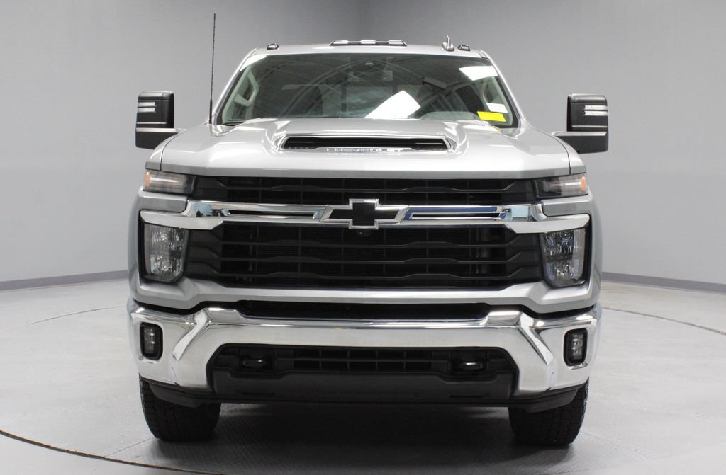 Used 2024 Chevrolet Silverado 3500 LT w/ All Star Edition AWD/4WD image 6