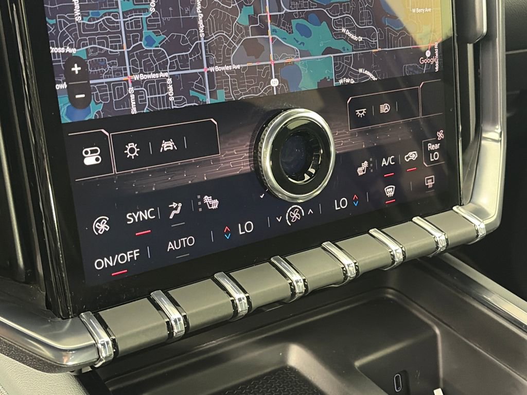 Used 2025 GMC Acadia AT4 image 20