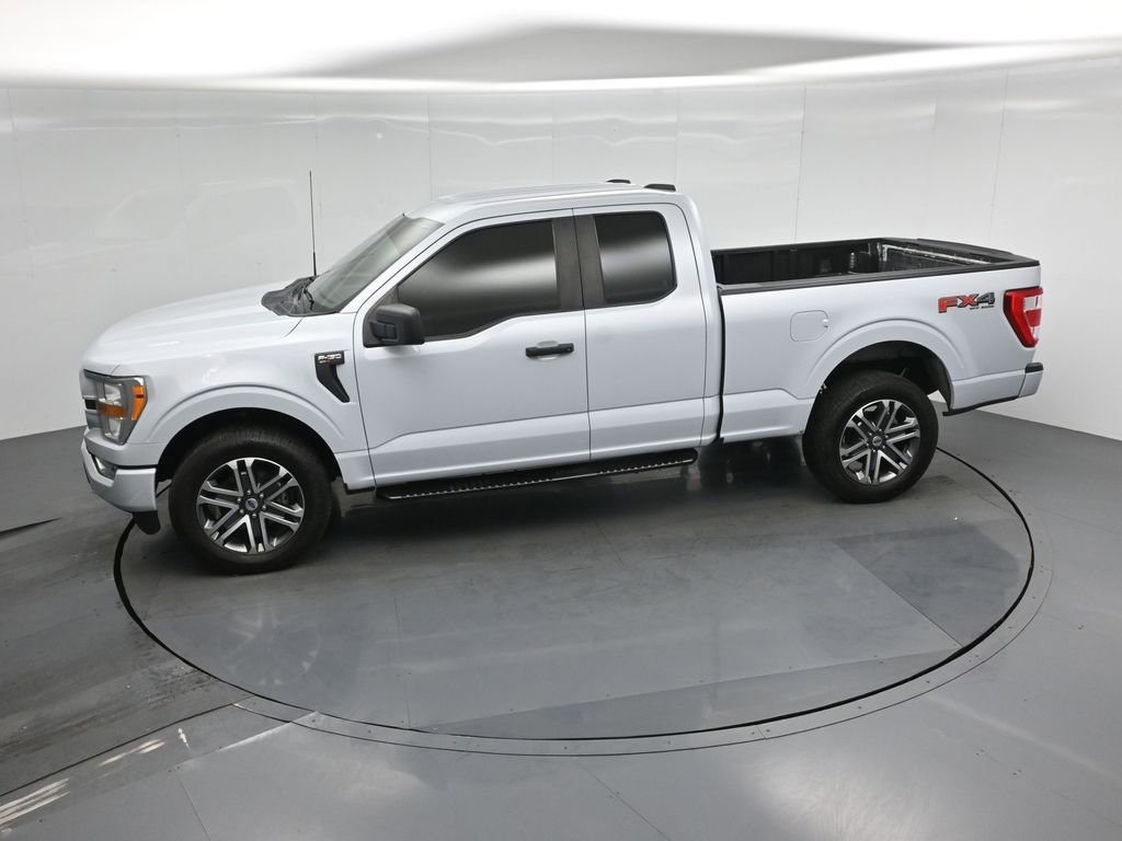 Certified 2022 Ford F150 XL w/ STX Appearance Package AWD/4WD image 40