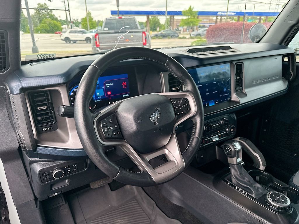 Certified 2021 Ford Bronco First Edition AWD/4WD image 9