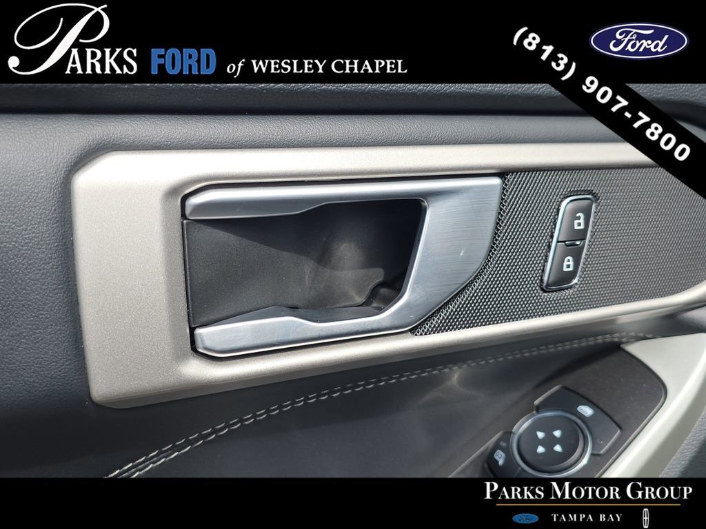 Certified 2024 Ford Explorer XLT image 18