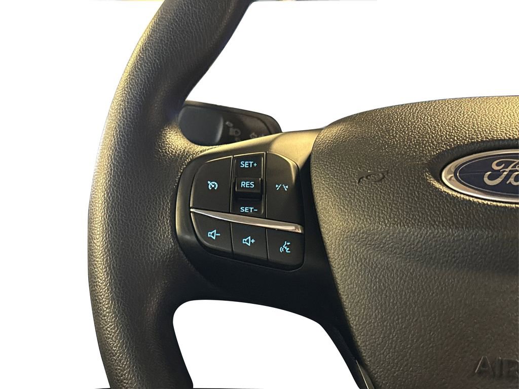 Certified 2025 Ford Escape Active AWD/4WD image 32