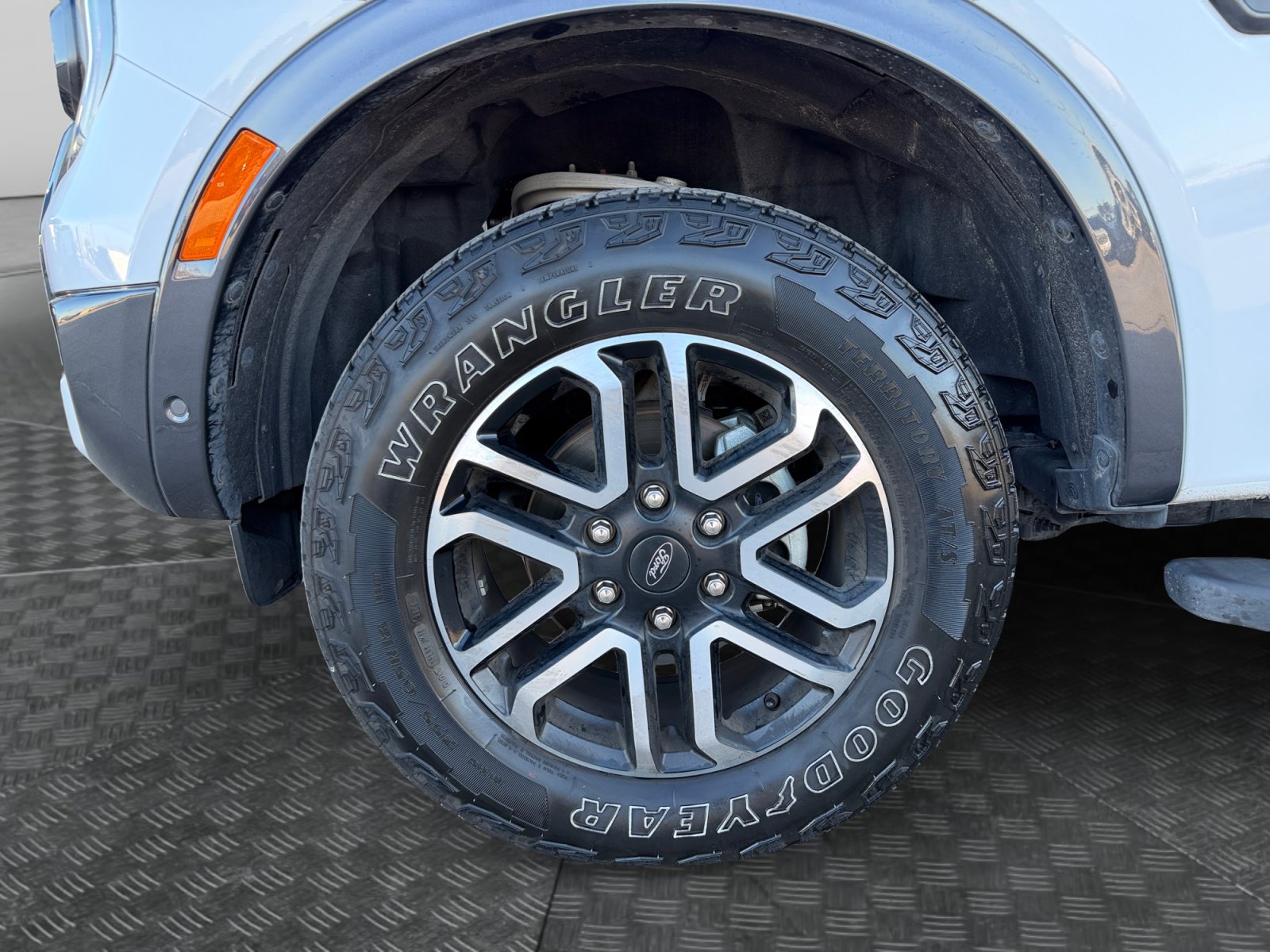 Certified 2024 Ford Ranger Lariat w/ FX4 Off-Road Package AWD/4WD image 9