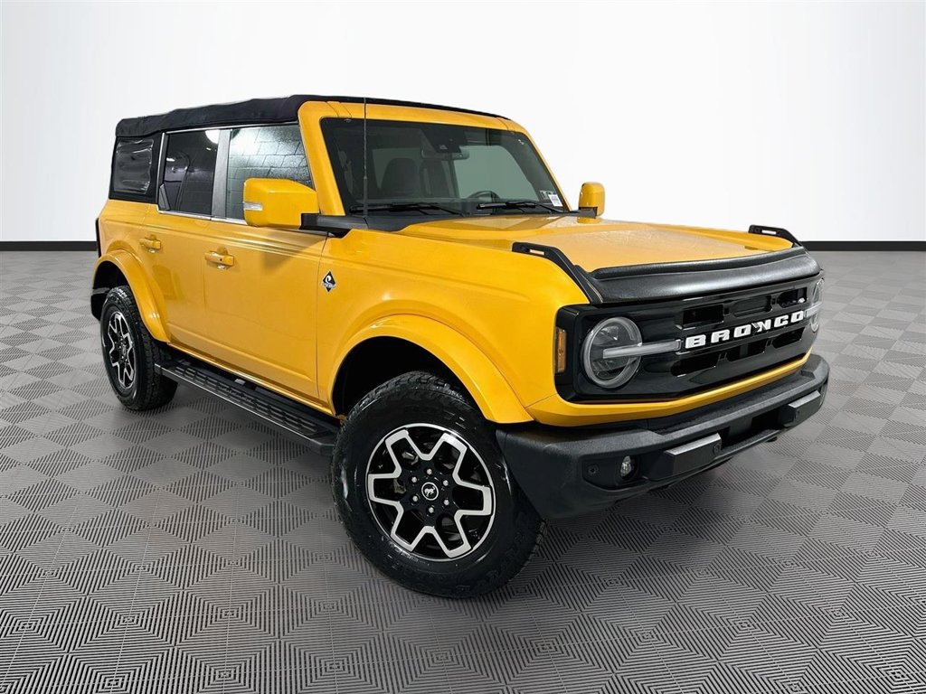 Certified 2022 Ford Bronco Outer Banks AWD/4WD image 1