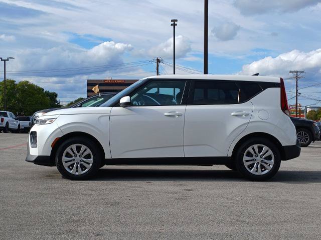 Used 2021 Kia Soul LX FWD image 6