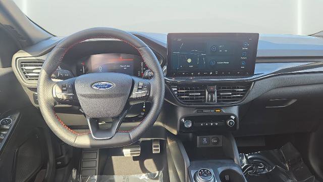 Certified 2023 Ford Escape ST-Line w/ Tech Pack #1 image 17