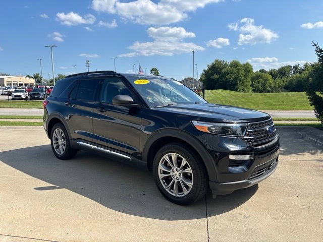 Certified 2023 Ford Explorer XLT w/ Equipment Group 202A AWD/4WD image 34