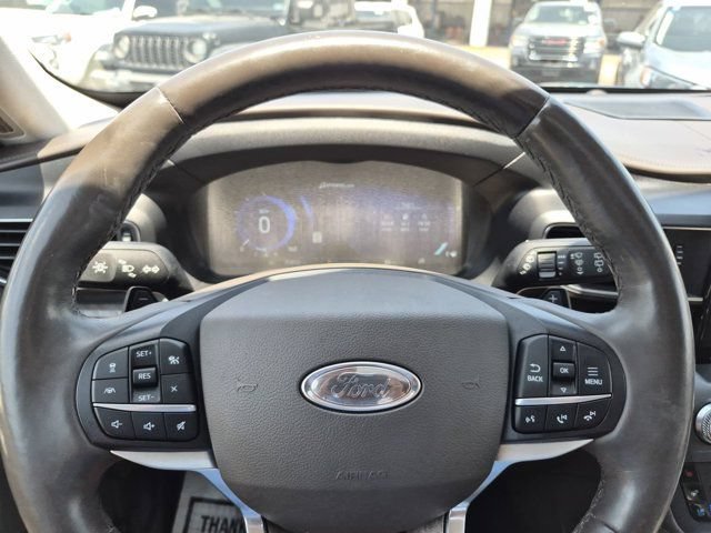 Certified 2020 Ford Explorer Platinum w/ Premium Technology Package AWD/4WD image 22