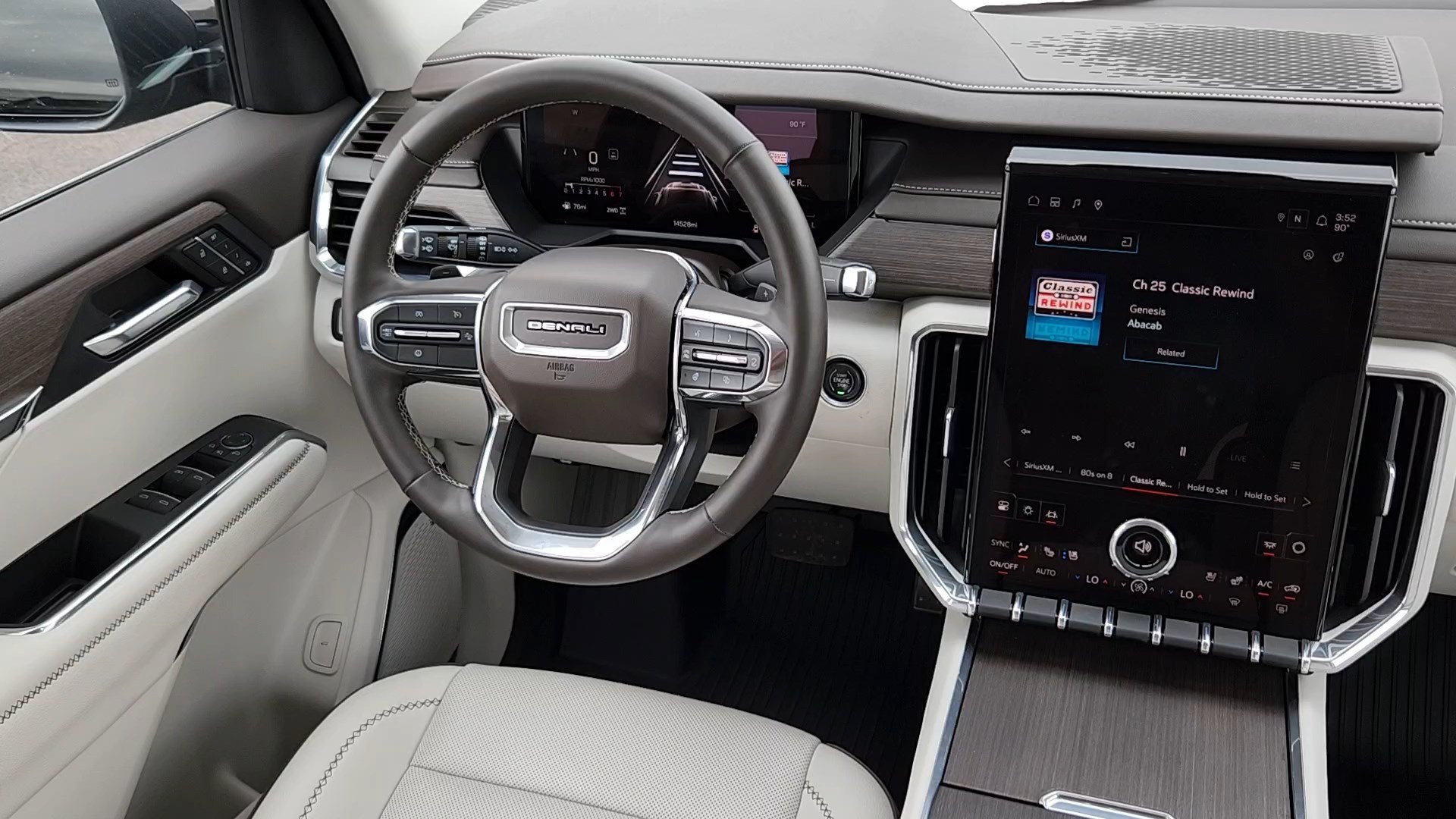 Used 2024 GMC Acadia Denali AWD/4WD image 5