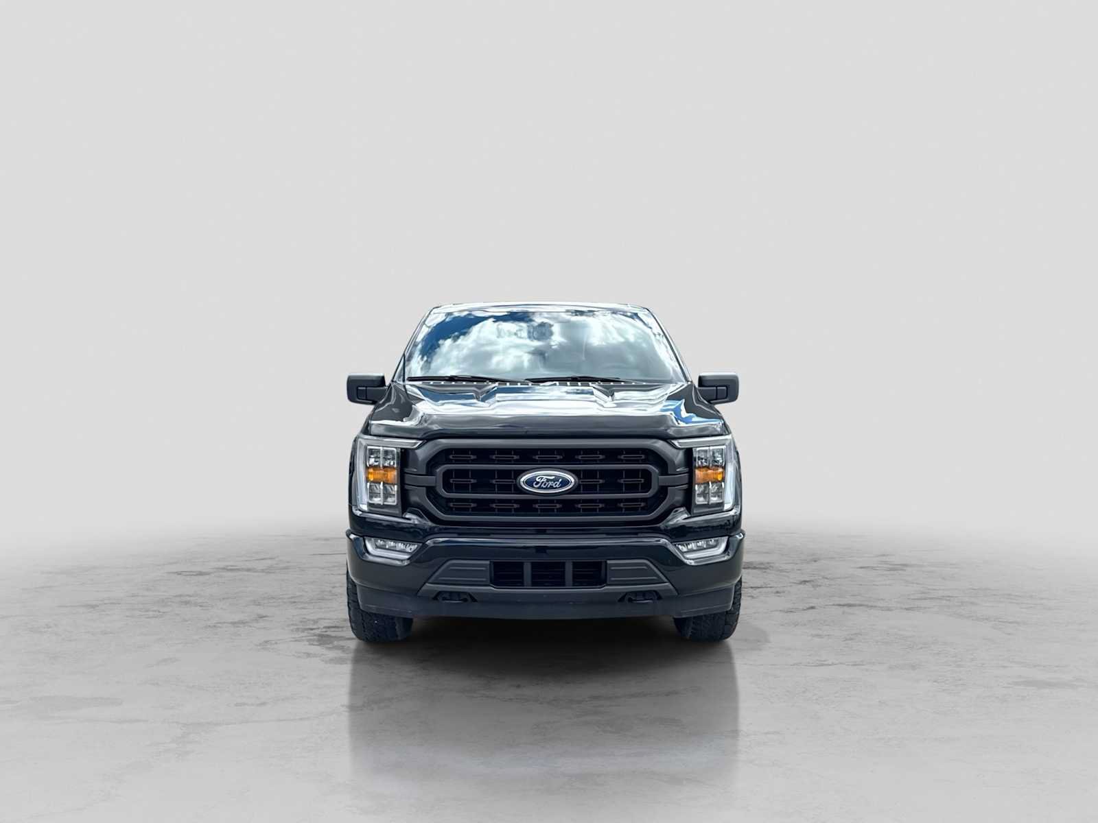 Certified 2022 Ford F150 XLT w/ Equipment Group 302A High AWD/4WD image 9