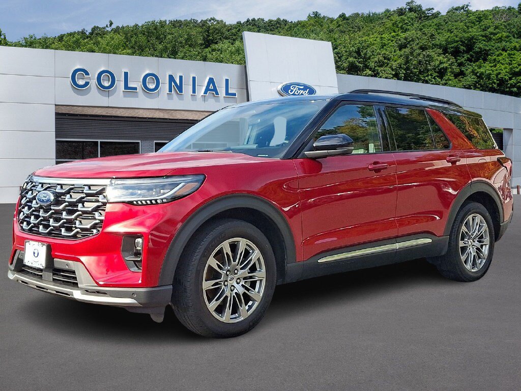 Certified 2025 Ford Explorer Platinum AWD/4WD image 3