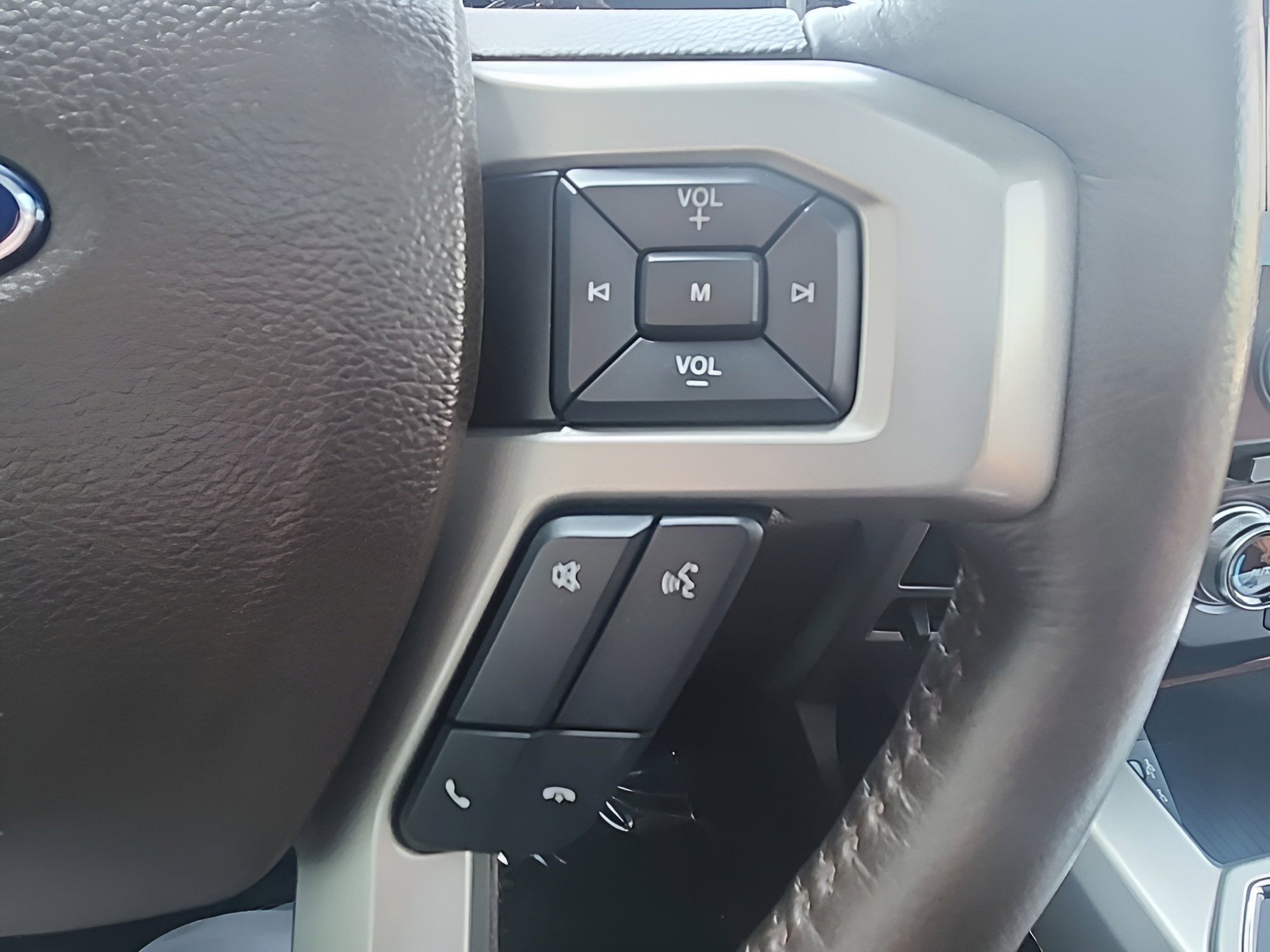 Certified 2018 Ford F150 King Ranch w/ Equipment Group 601A Luxury AWD/4WD image 19