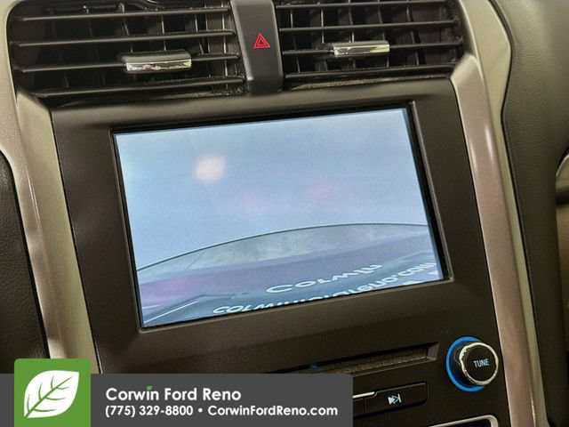 Certified 2017 Ford Fusion SE w/ Fusion SE Technology Package FWD image 13