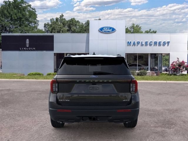 Certified 2026 Ford Explorer Active AWD/4WD image 5