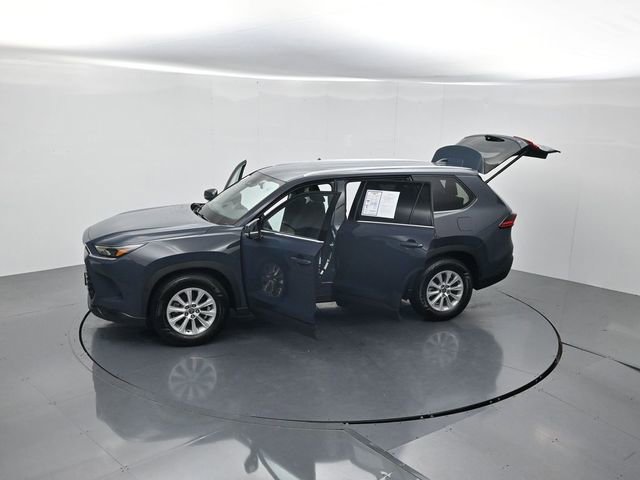 Used 2025 Toyota Grand Highlander AWD image 52