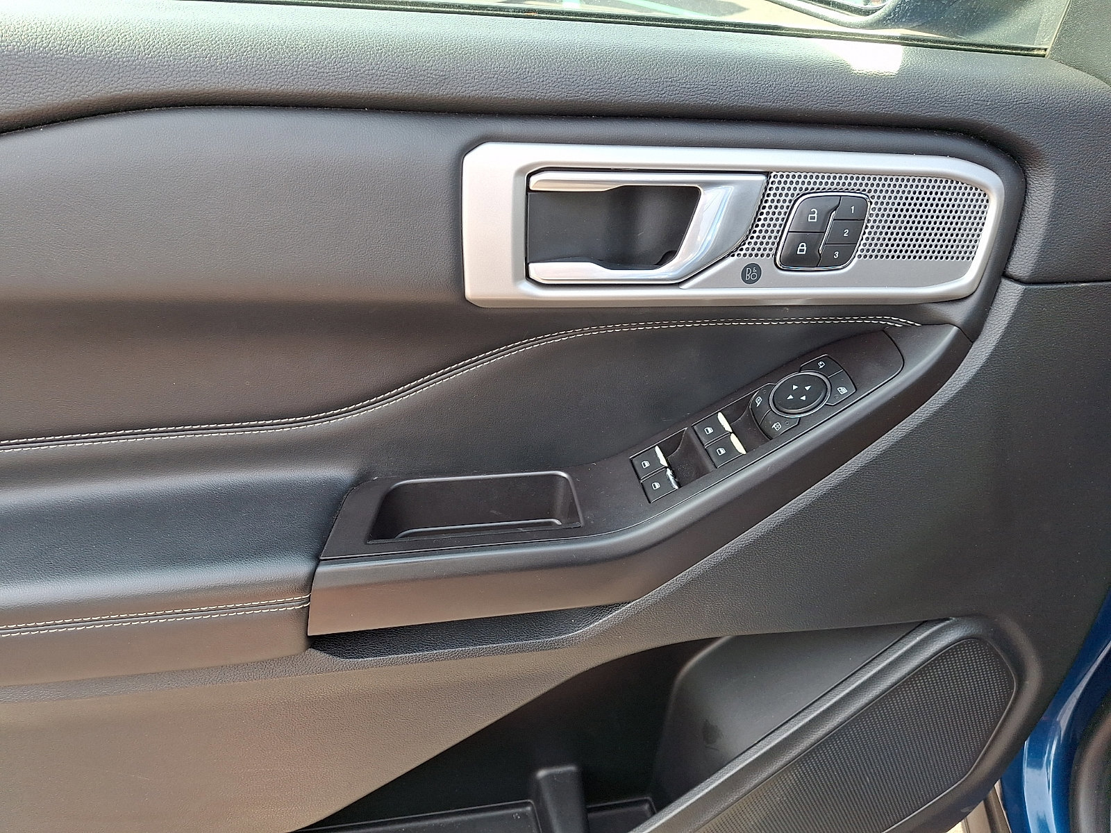 Certified 2020 Ford Explorer ST AWD/4WD image 14