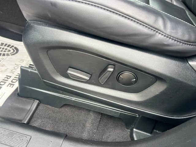 Certified 2023 Ford Explorer XLT w/ Equipment Group 202A AWD/4WD image 21