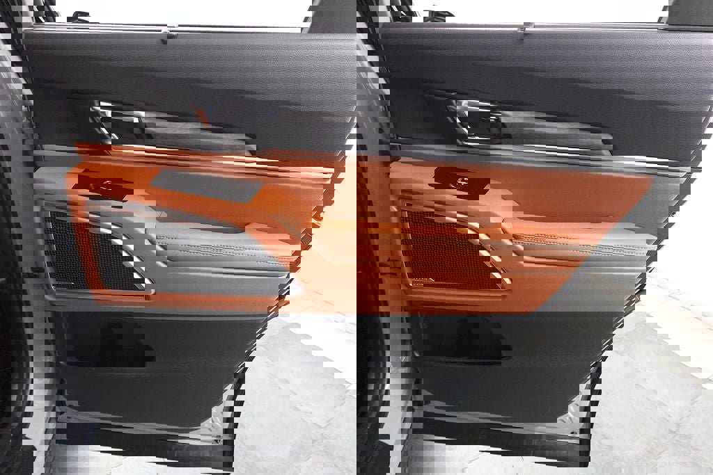 Used 2024 Kia Telluride EX X-Line image 31