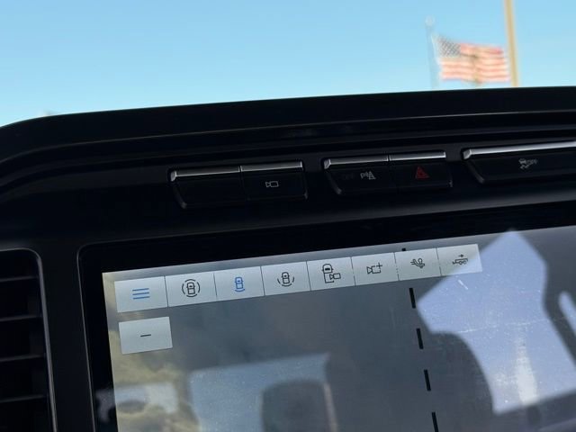 Certified 2022 Ford F150 Lariat w/ Equipment Group 502A High image 6