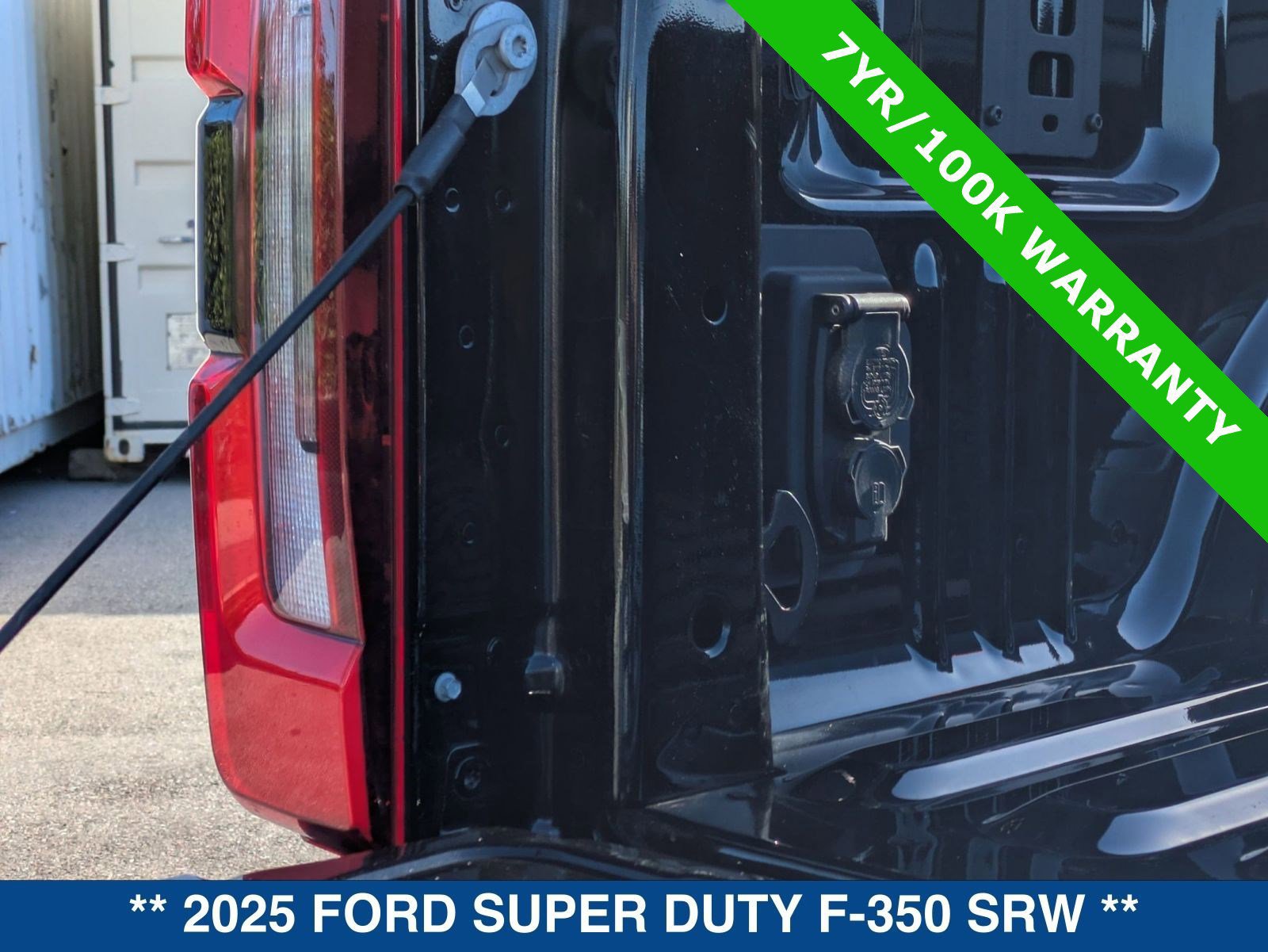 Certified 2025 Ford F350 Platinum image 14