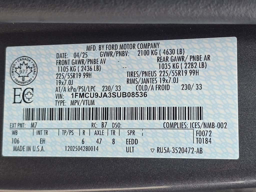 Certified 2025 Ford Escape Platinum AWD/4WD image 32