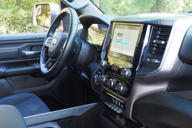 Used 2026 RAM 1500 Express AWD/4WD image 11