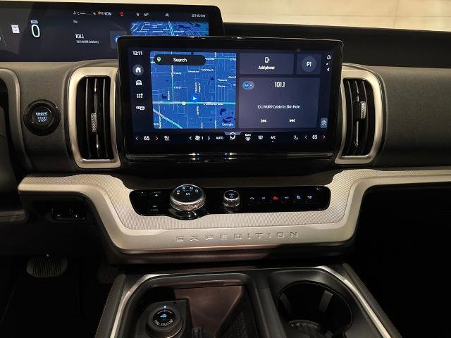 Certified 2025 Ford Expedition Active image 27