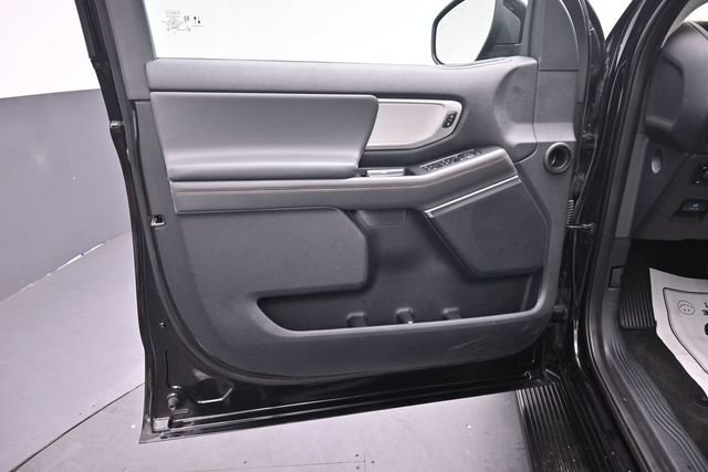 Certified 2025 Ford Expedition Active AWD/4WD image 20