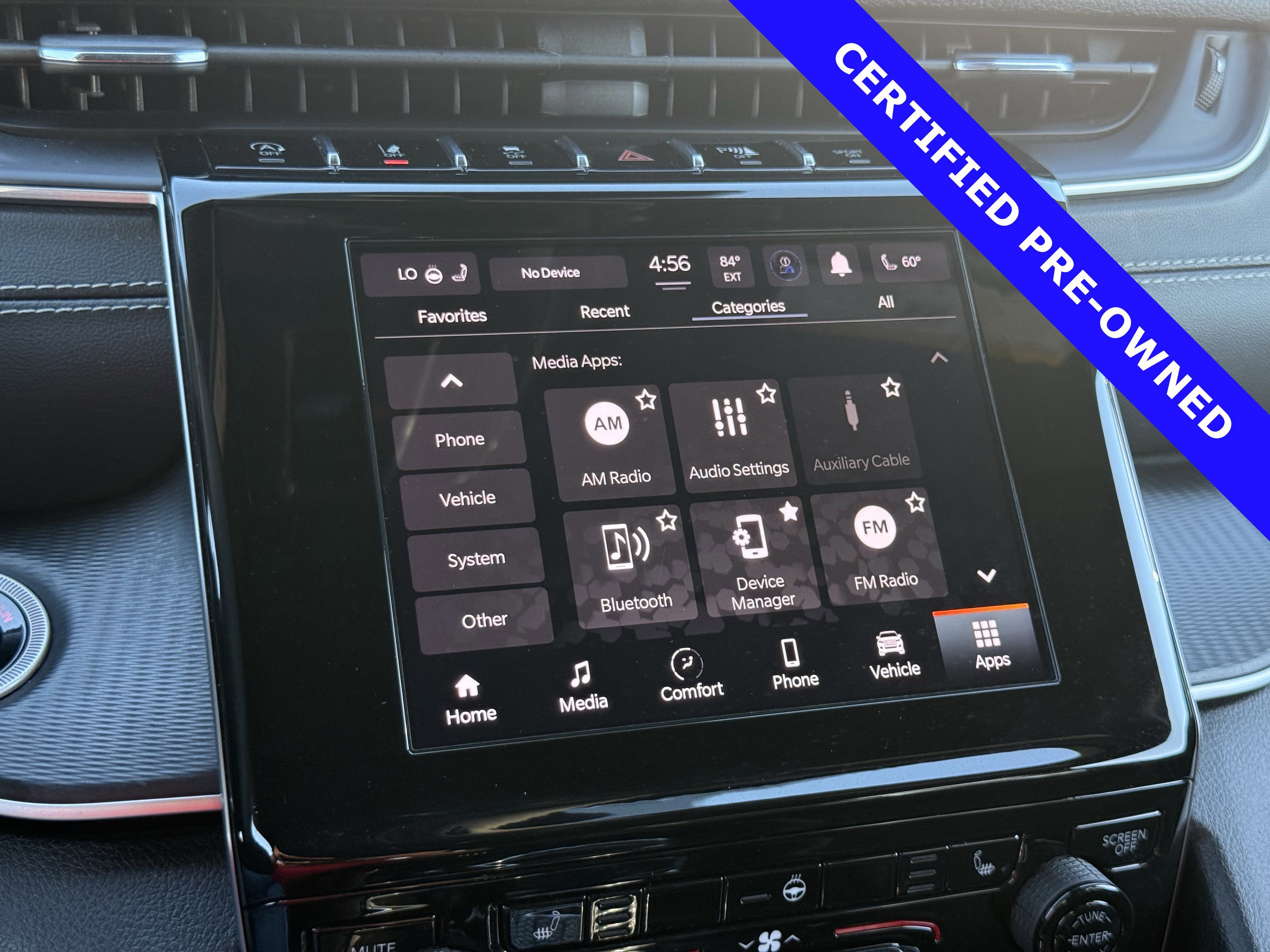 Used 2023 Jeep Grand Cherokee L Laredo image 32