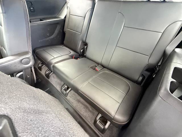 Used 2020 Chevrolet Traverse RS w/ LPO, Floor Liner Package FWD image 11