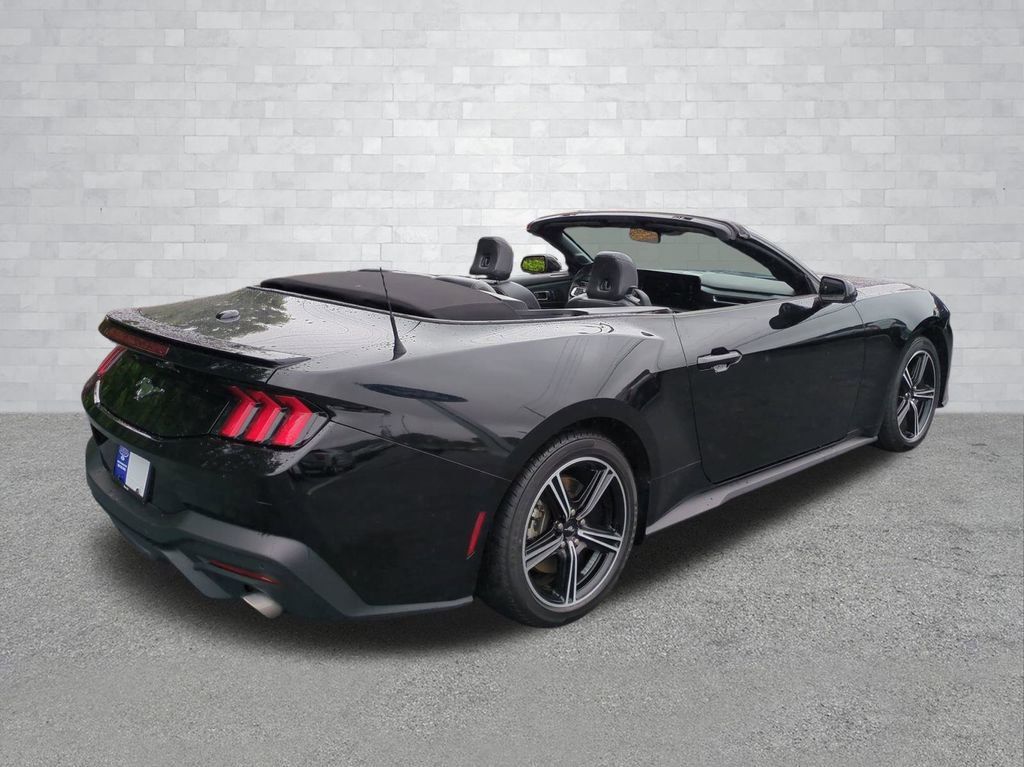 Certified 2025 Ford Mustang Premium RWD image 5