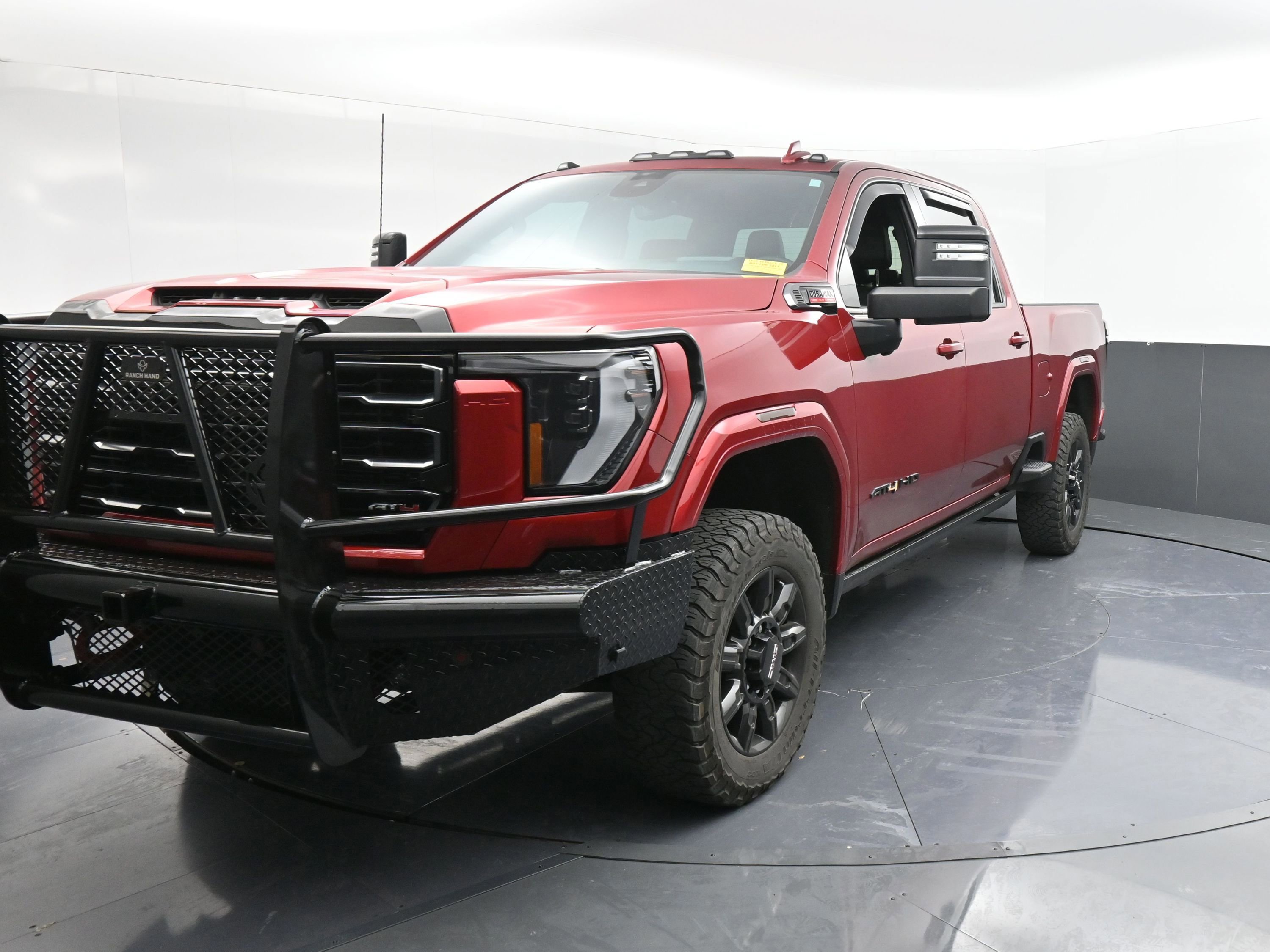 Used 2024 GMC Sierra 2500 AT4 w/ AT4 Premium Plus Package image 2