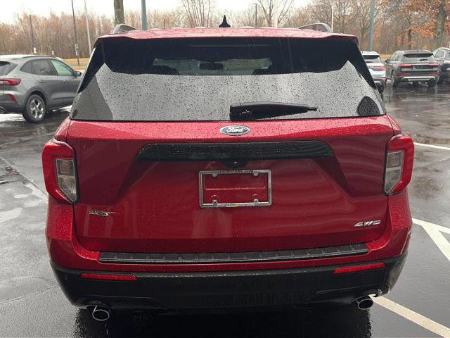 Certified 2022 Ford Explorer ST-Line image 4