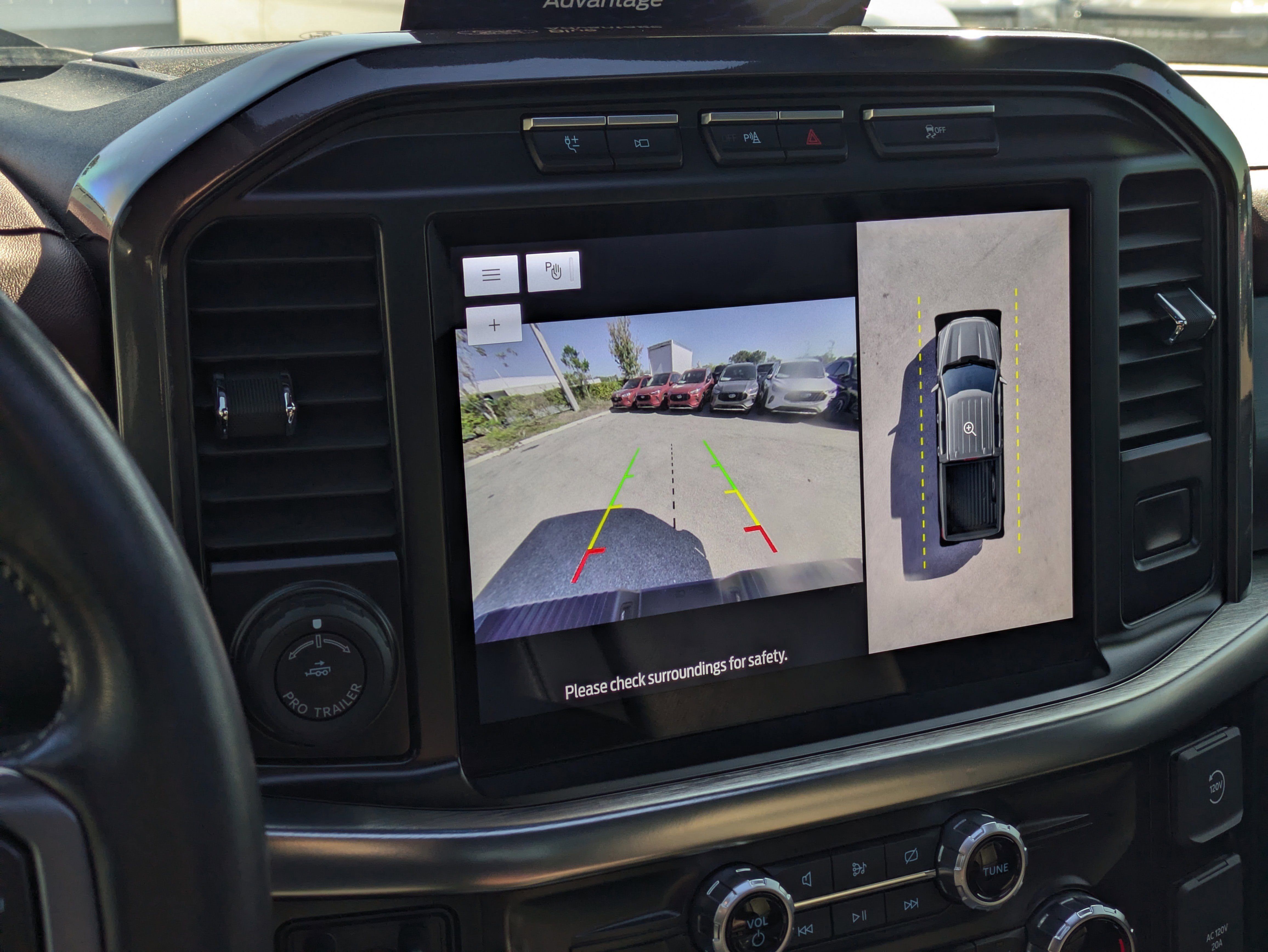 Certified 2023 Ford F150 Lariat w/ Equipment Group 502A High image 31