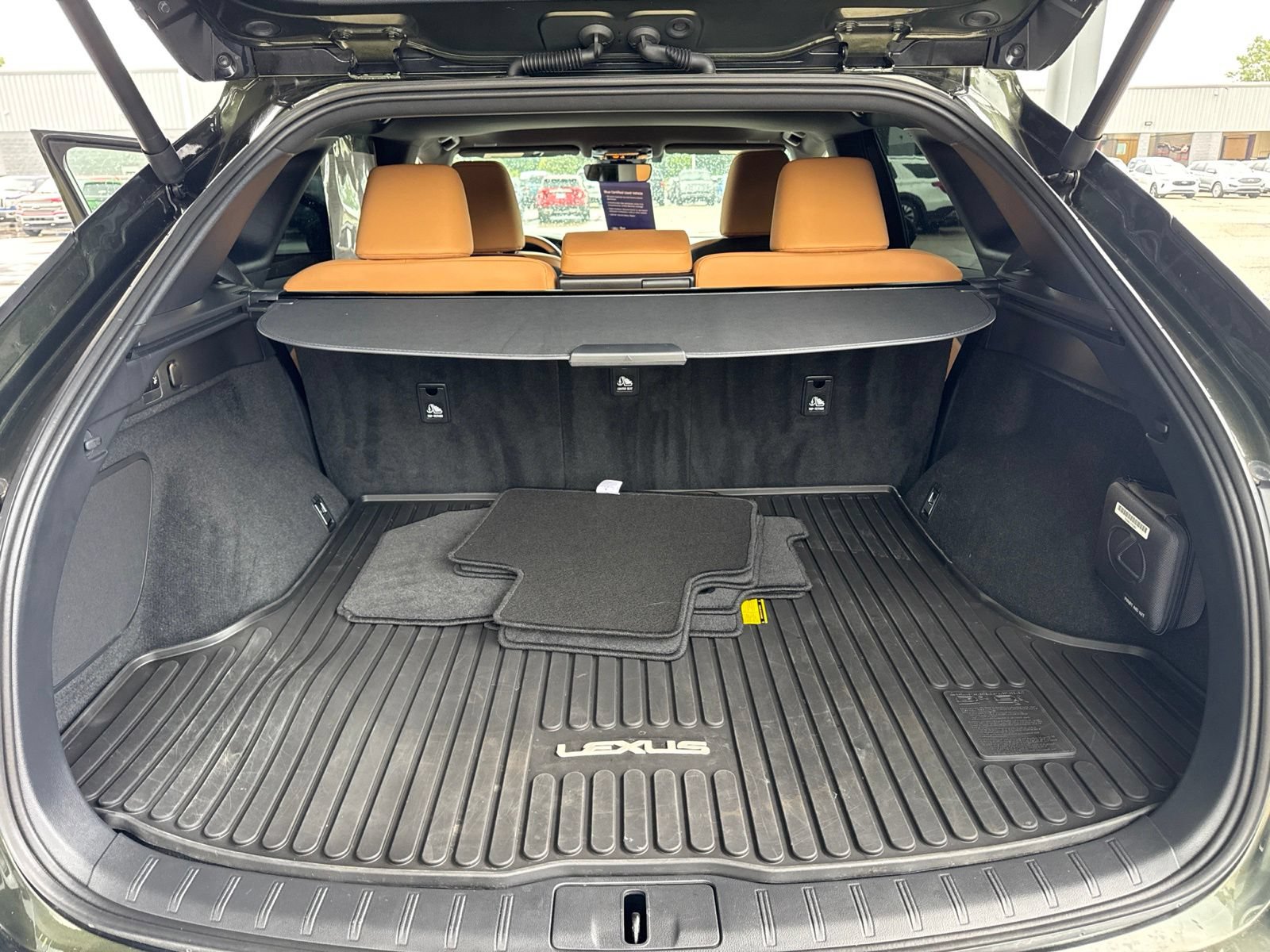 Used 2025 Lexus RX 350 Premium w/ Convenience Package AWD/4WD image 35