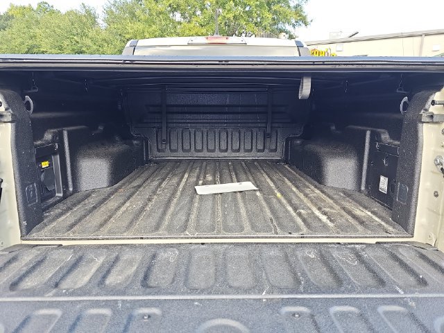 Certified 2025 Ford Maverick XLT w/ XLT Luxury Package FWD image 12