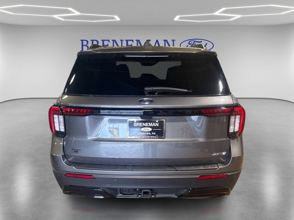 Certified 2025 Ford Explorer ST-Line w/ ST-Line Street Pack AWD/4WD image 6