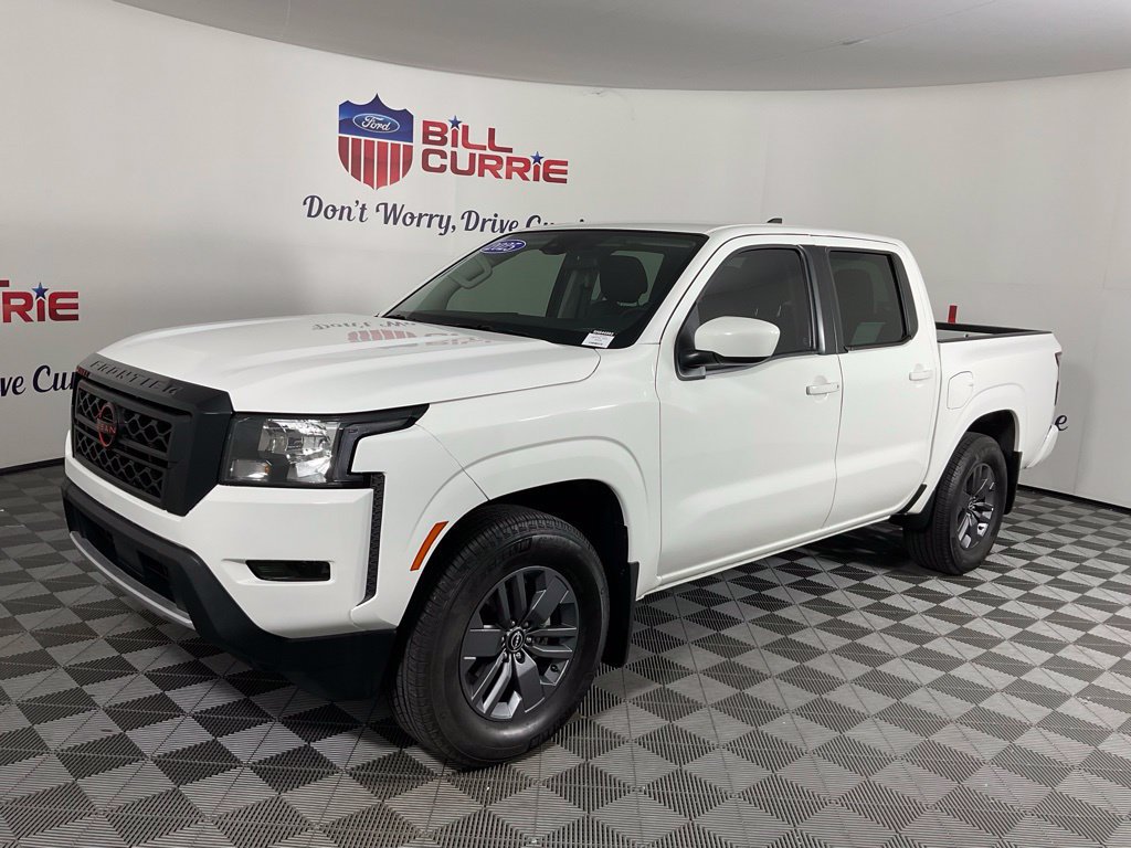 Used 2025 Nissan Frontier SV RWD image 7