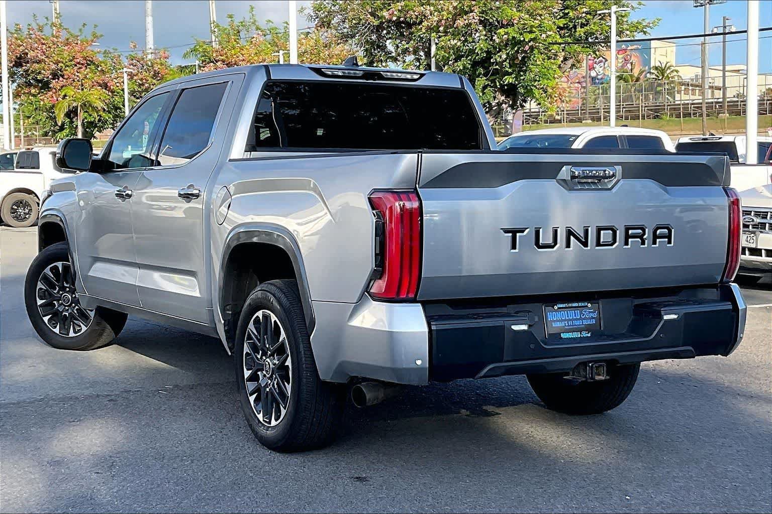Used 2023 Toyota Tundra Limited AWD/4WD image 4