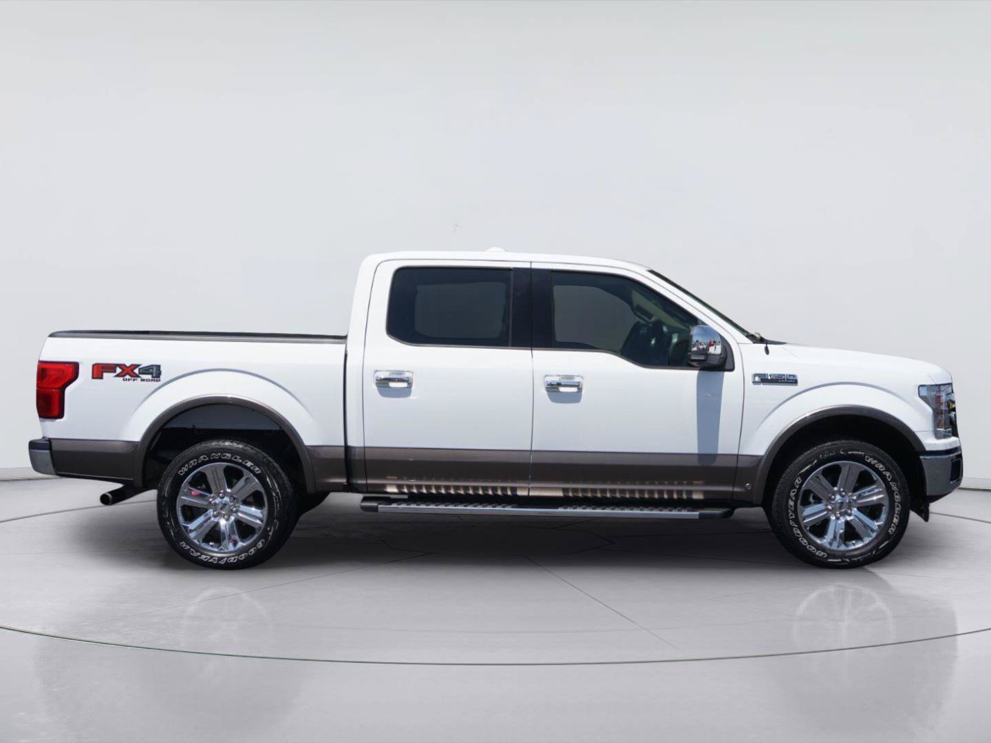 Certified 2020 Ford F150 Lariat w/ Equipment Group 502A Luxury AWD/4WD image 5